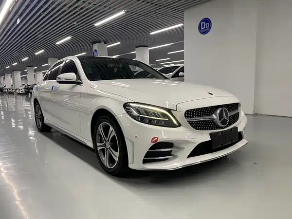 Mercedes-Benz C-Class 2020