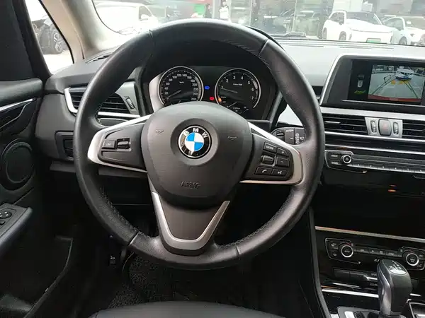 BMW 2 Series Station Wagon 2019