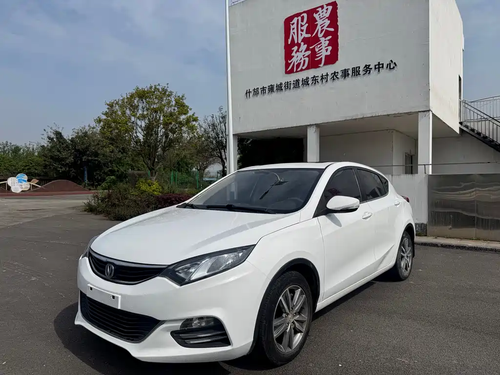 Changan Eado XT 2015