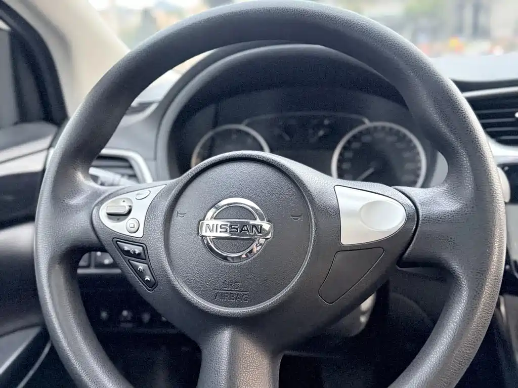 Nissan Sylphy 2020 — фото 15