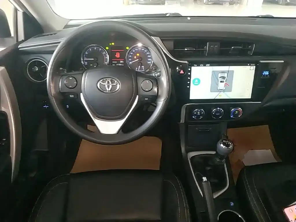 Toyota Corolla 2019 — фото 11