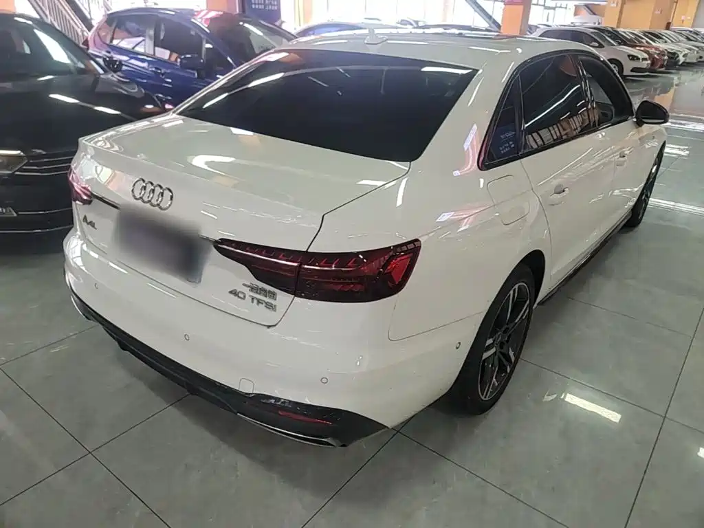 Audi A4L 2022