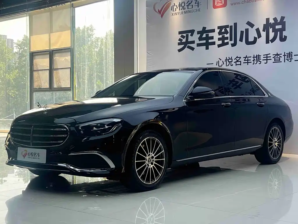 Mercedes-Benz E-Class 2023 — фото 1
