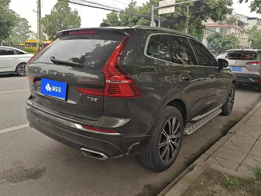 Volvo XC60 2018 — фото 3