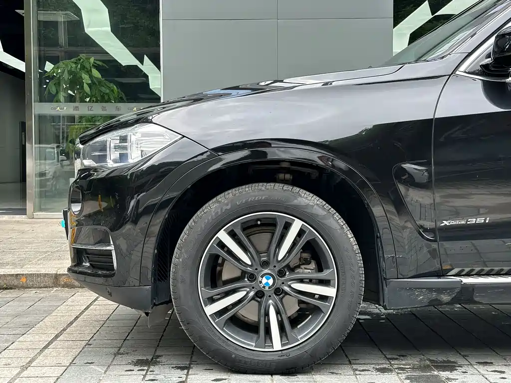 BMW X5 2018 — фото 8