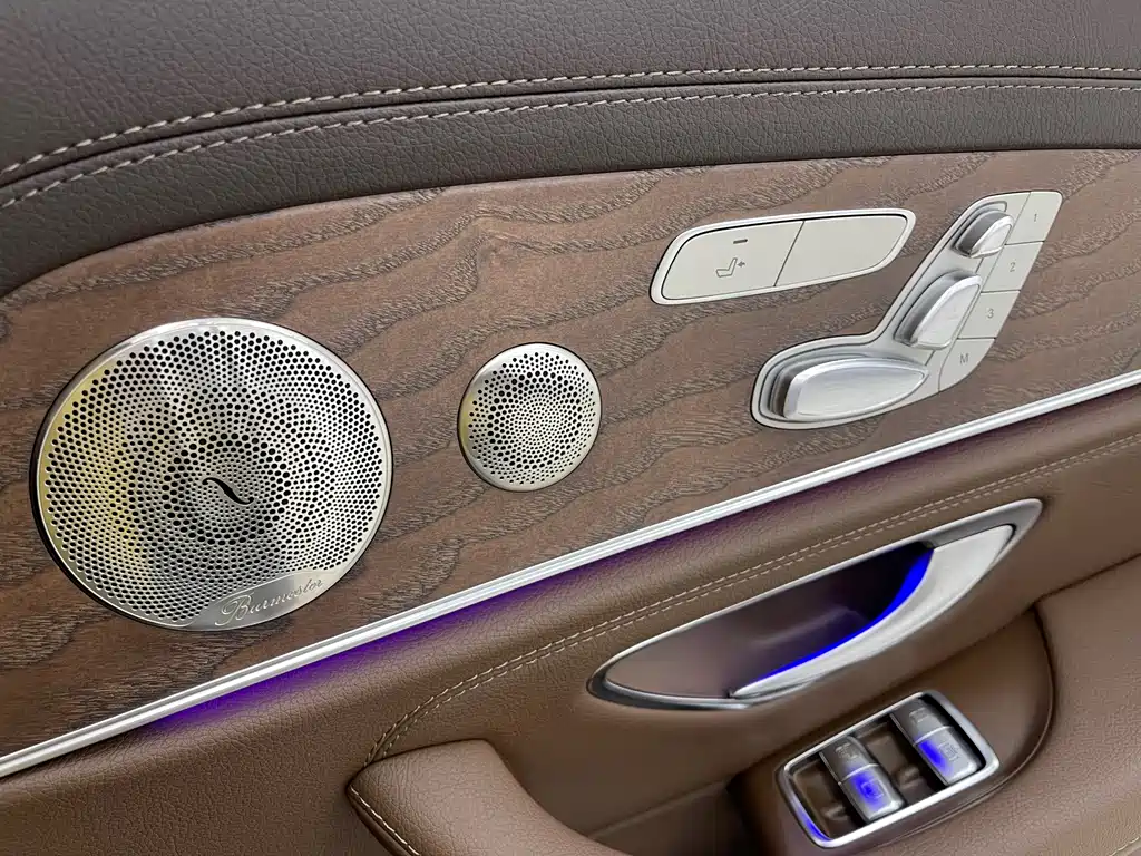 Mercedes-Benz E-Class 2023 — фото 5