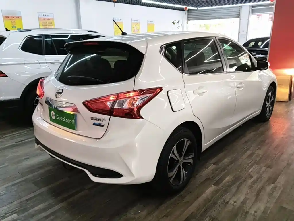 Nissan Tiida 2019 — фото 7