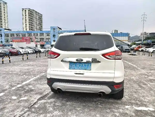 Ford Kuga 2014