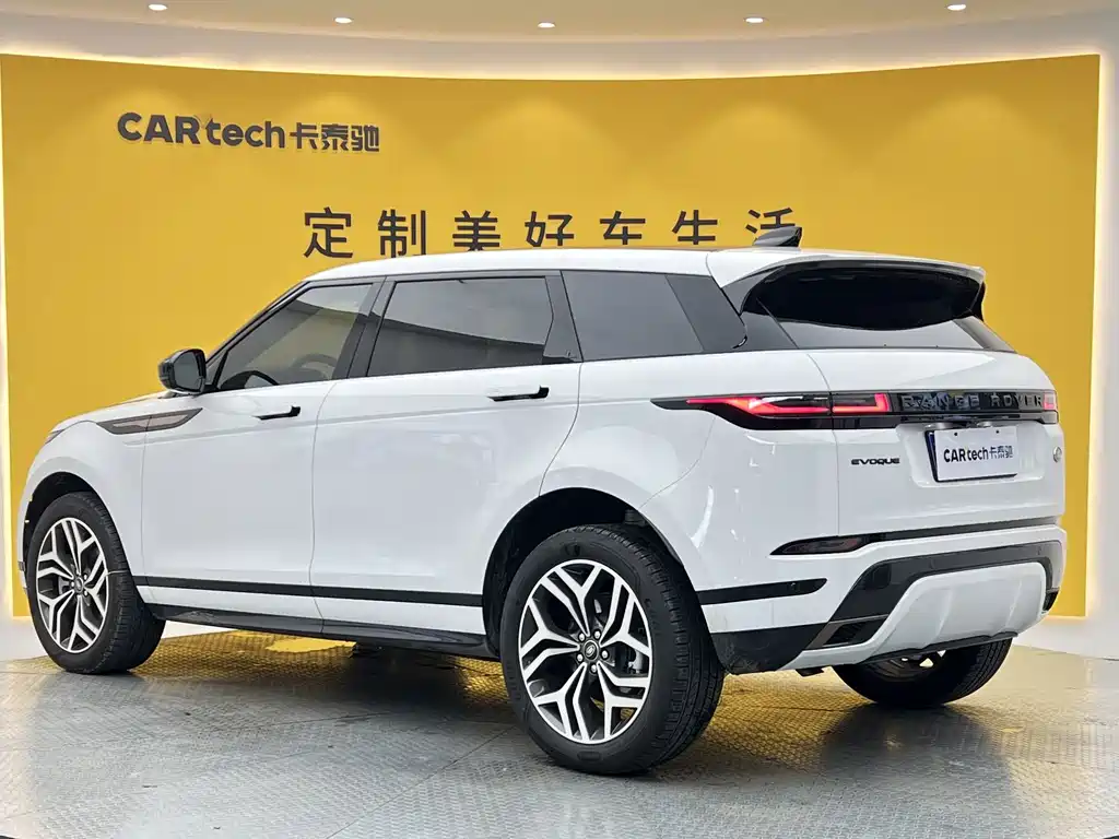 Land Rover Range Rover Evoque 2026 — фото 29