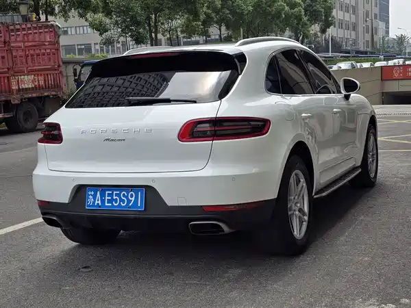 Porsche Macan 2017