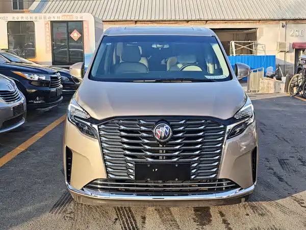 Buick GL8 2023