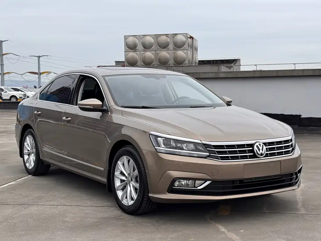 Volkswagen Passat 2017 — фото 3