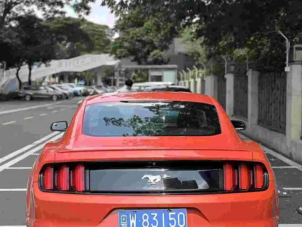 Ford Mustang 2015 — фото 3