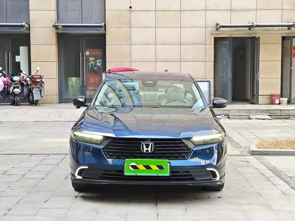 Honda Accord New Energy 2023 — фото 3