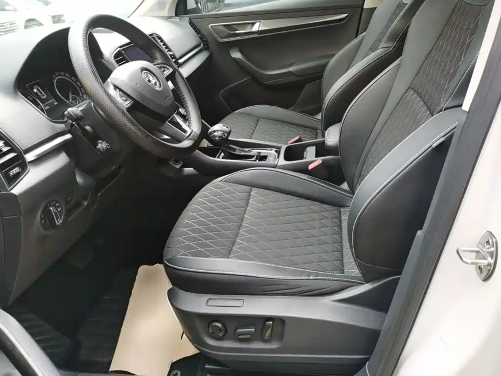 Skoda Korok 2021 — фото 15