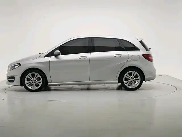 Mercedes-Benz B-Class 2015 — фото 6