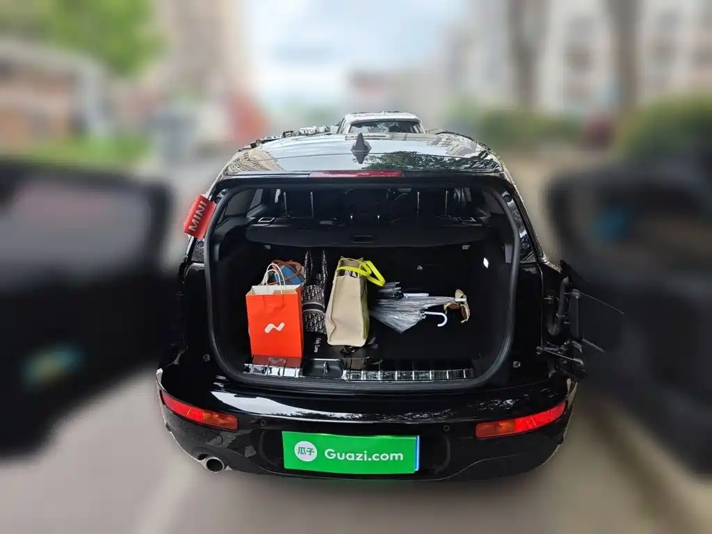 MINI Clubman 2021 — фото 10