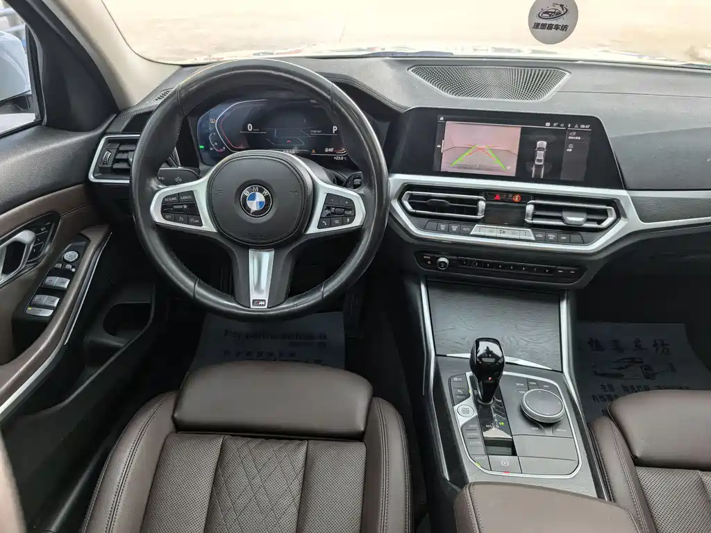 BMW 3 Series 2022 — фото 11