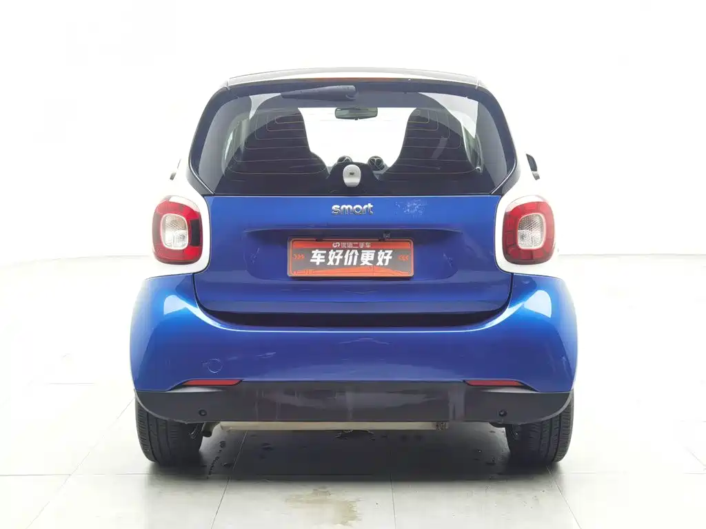 smart fortwo 2019 — фото 4