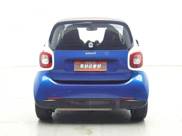 smart fortwo 2019