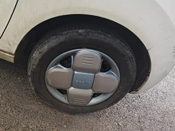Geely Galaxy Panda 2023