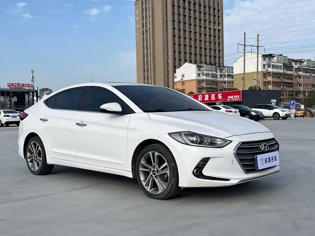 Hyundai Celesta 2018 — фото 3