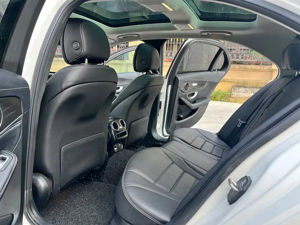 Mercedes-Benz C-Class 2020 — фото 8