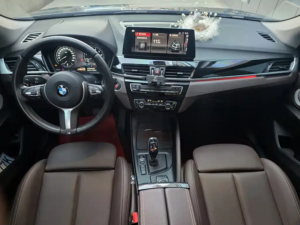 BMW X1 2021 — фото 9