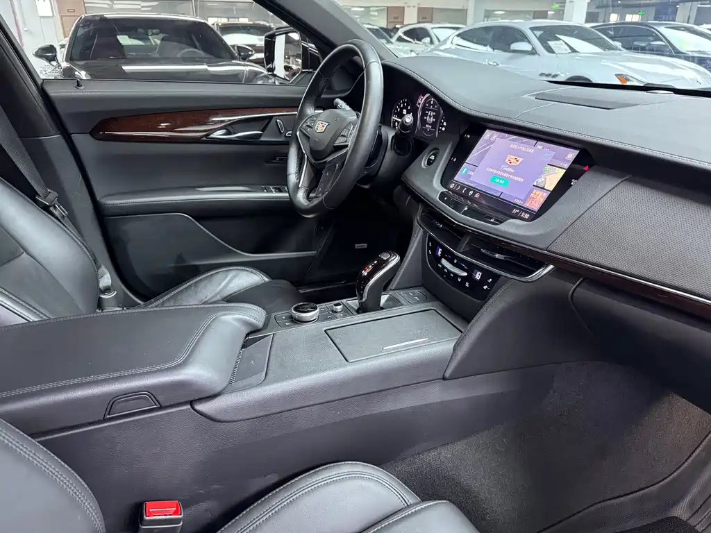 Cadillac CT6 2020 — фото 21