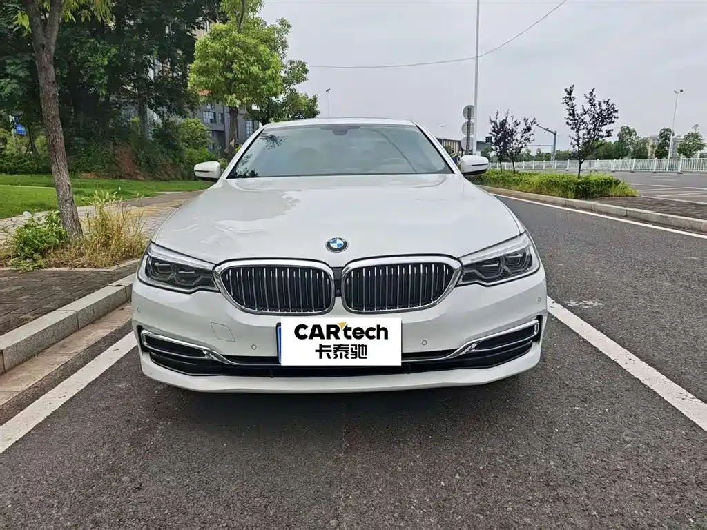 BMW 5 Series 2020
