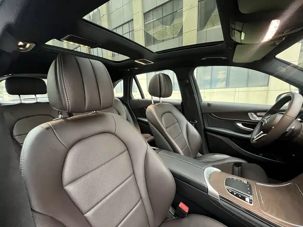 Mercedes-Benz GLC 2020 — фото 16