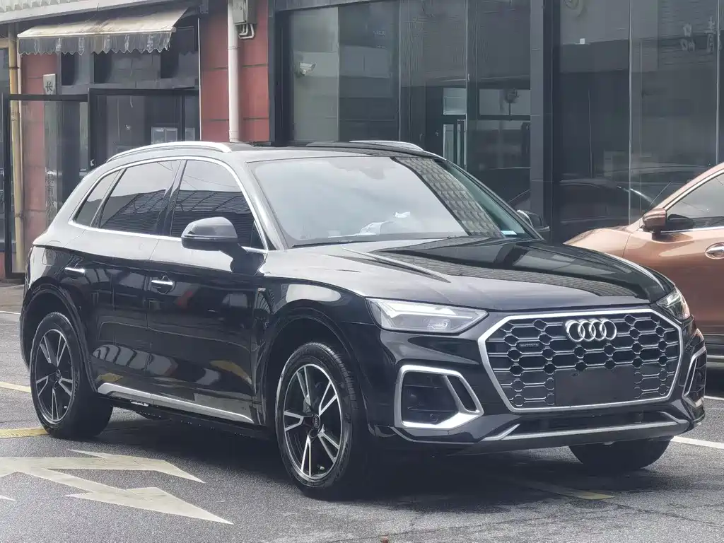 Audi Q5L 2025