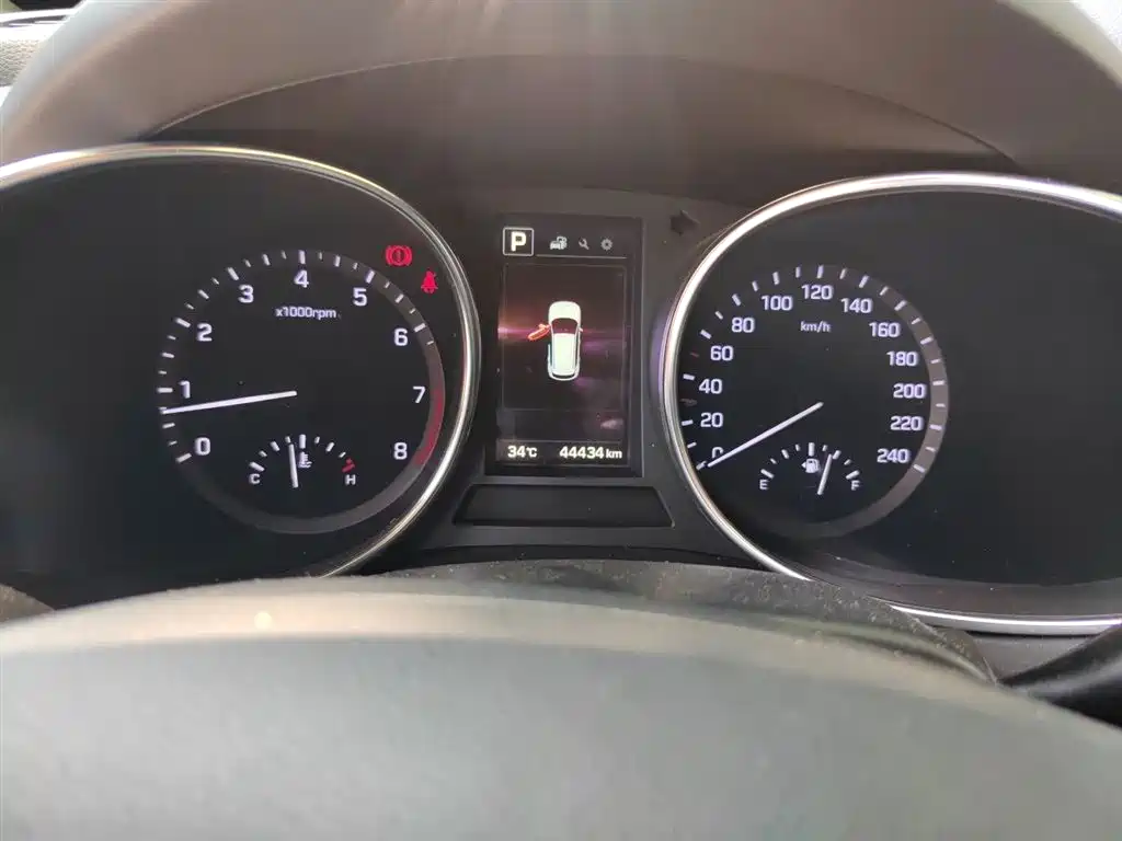 Hyundai Santa Fe 2018 — фото 13