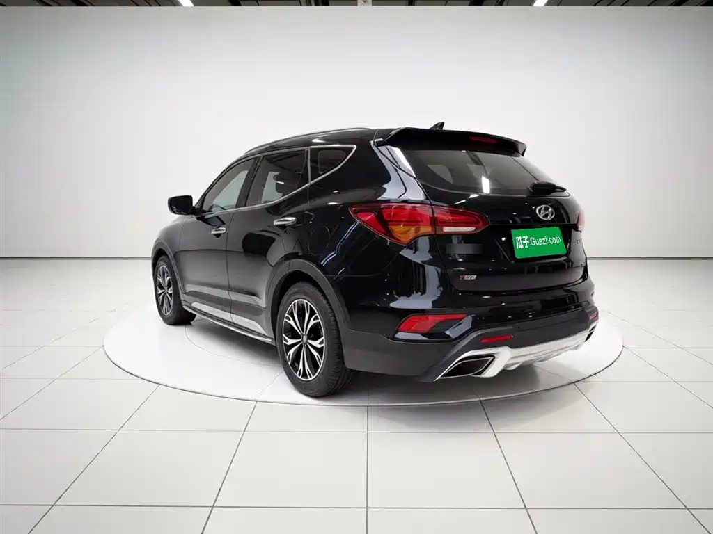 Hyundai Santa Fe 2018
