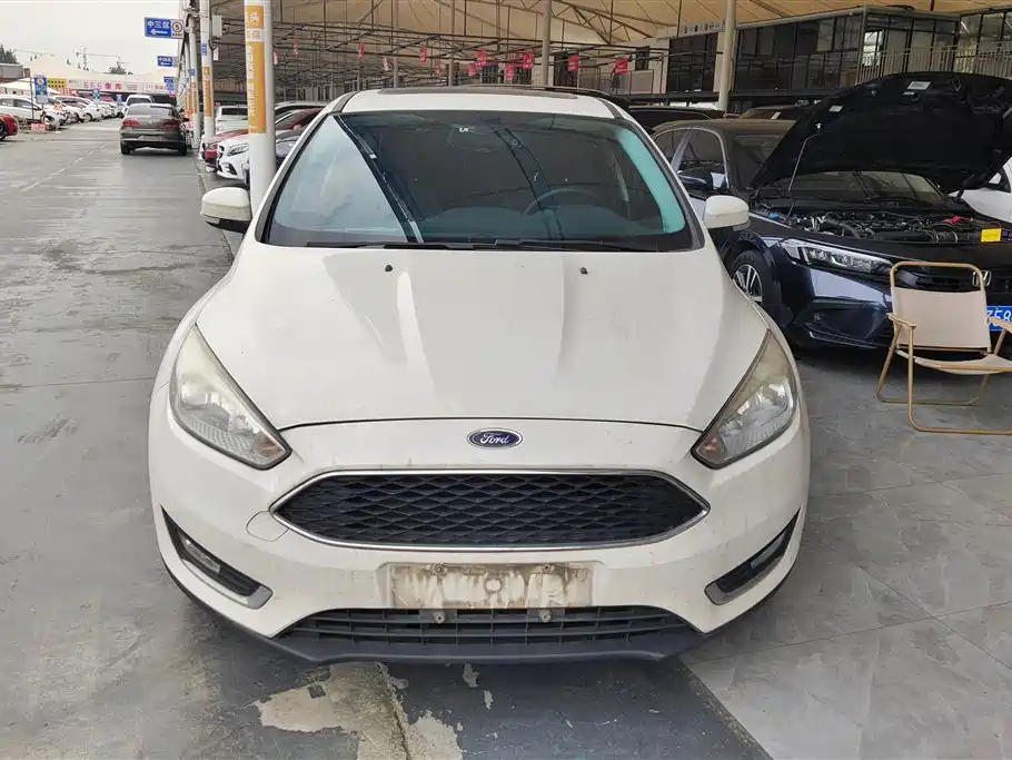 Ford Focus 2016 — фото 2