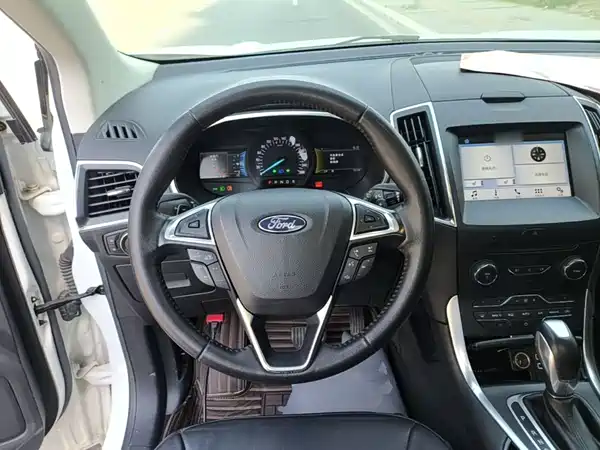 Ford Edge 2018