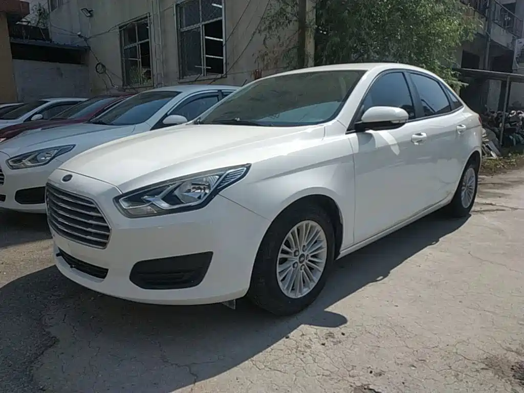 Ford Escort 2017