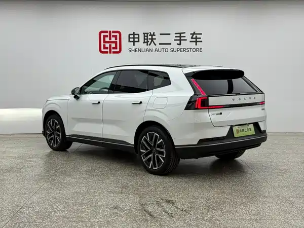 Volvo XC70 Plug-In Hybrid 2026