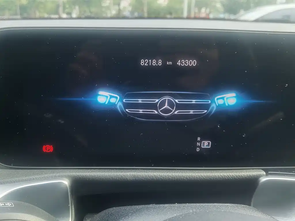 Mercedes-Benz GLB 2022 — фото 13