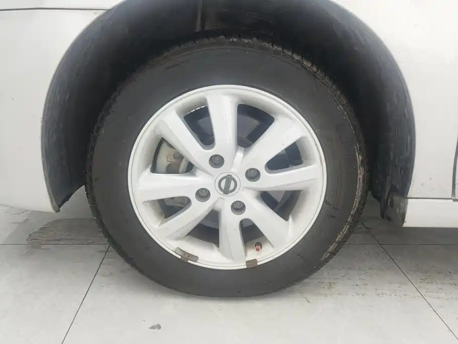 Nissan Sylphy 2015