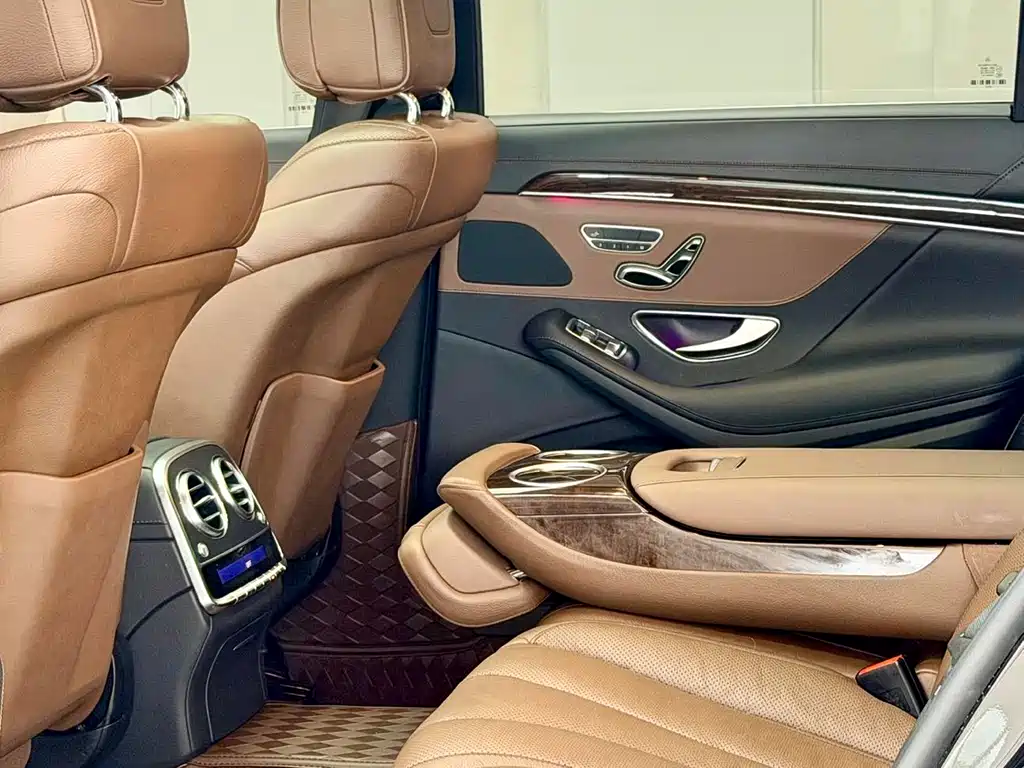 Mercedes-Benz S-Class 2017 — фото 10