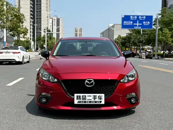 Mazda 3 Axela 2014