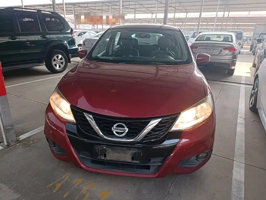 Nissan Tiida 2018 — фото 3