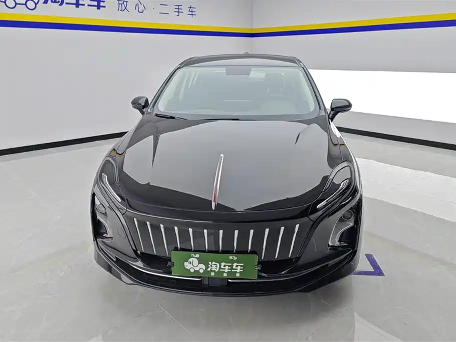 Hongqi E-QM5 2024 — фото 2