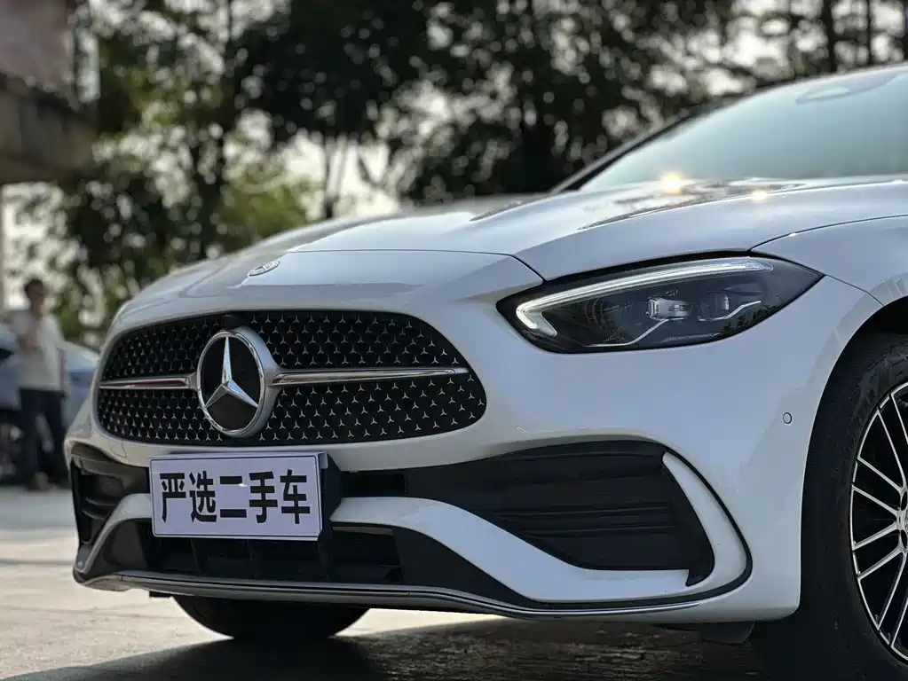 Mercedes-Benz C-Class 2023 — фото 10