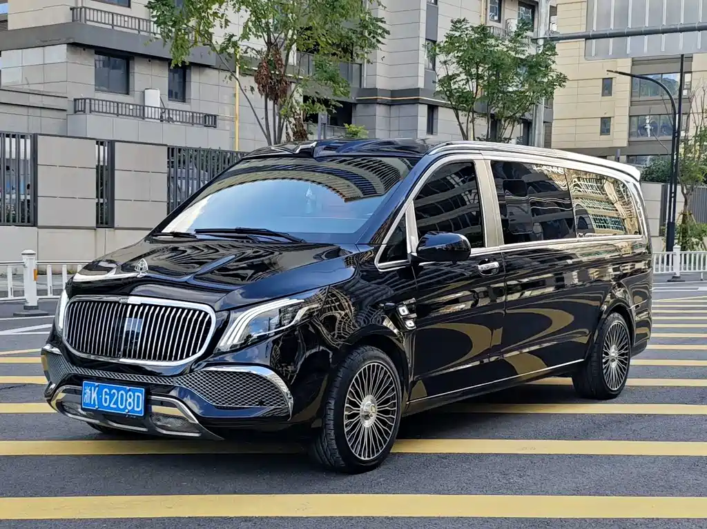 Mercedes-Benz Vito 2022 — фото 1