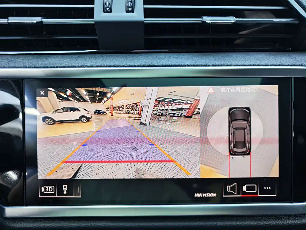 Audi Q3 2022 — фото 13