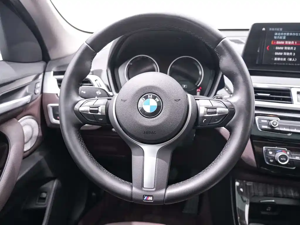 BMW X1 2022 — фото 17