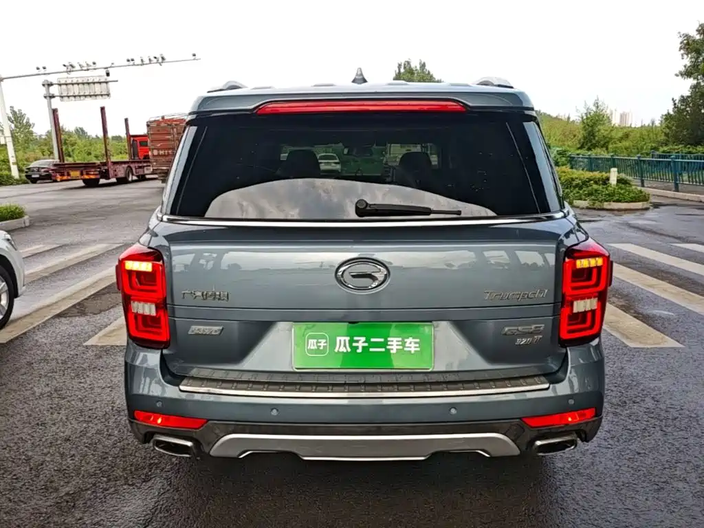 GAC Trumpchi GS8 2017 — фото 4