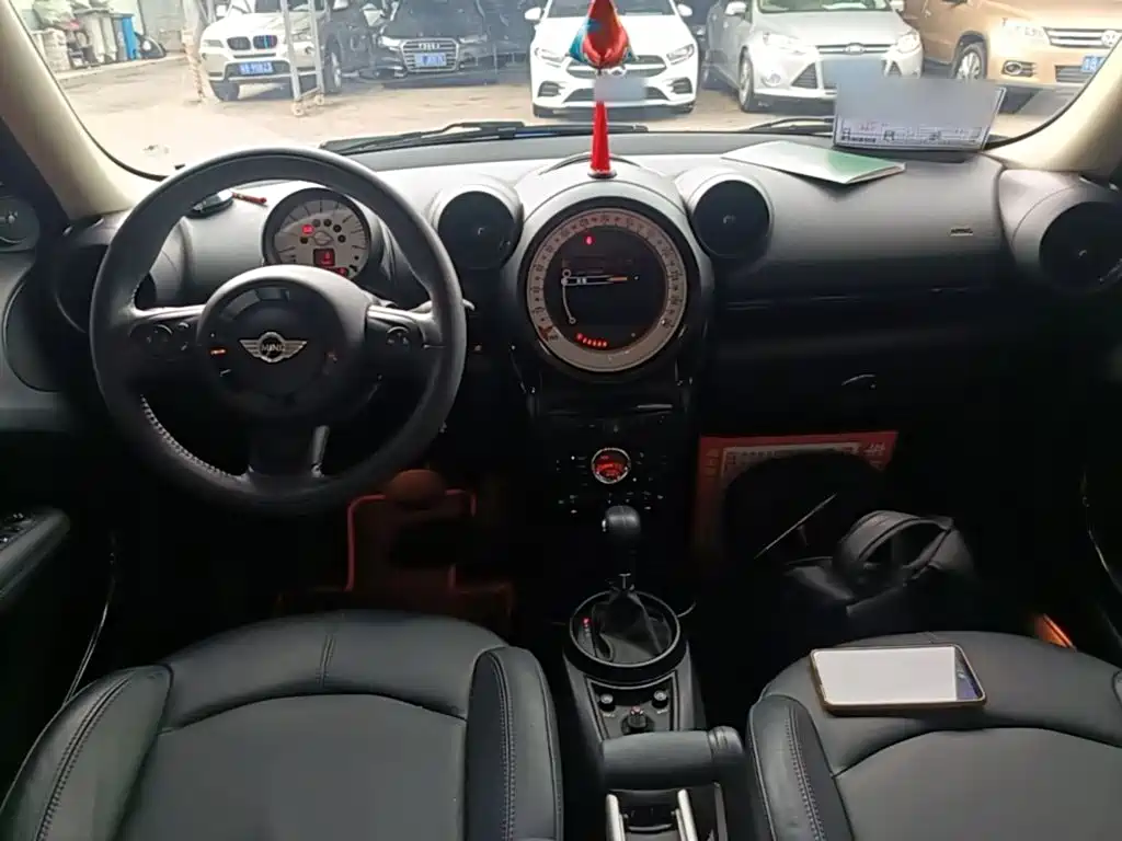 MINI Countryman 2014 — фото 10